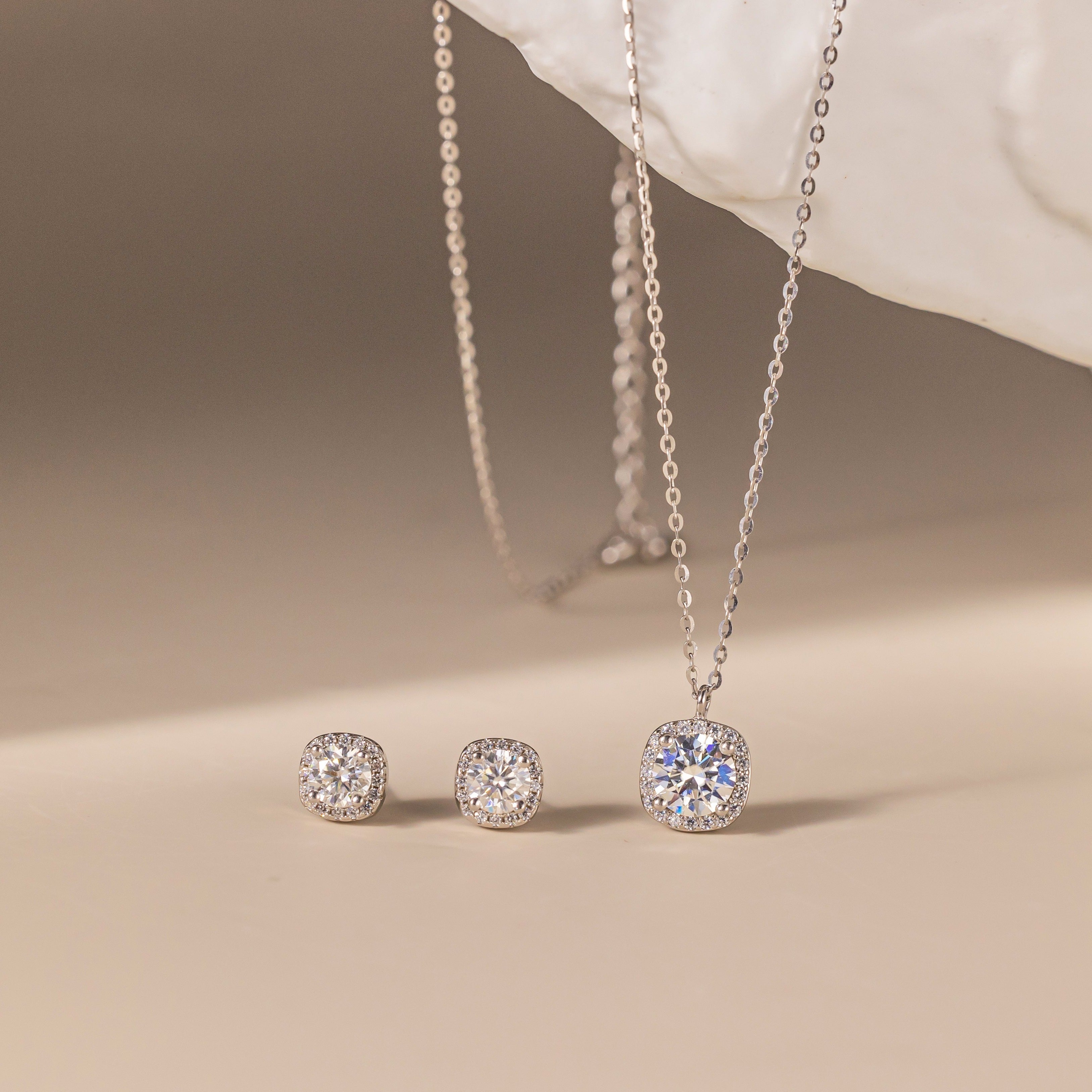  Moissanite Diamond Necklace & Earrings