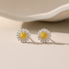 STMG Tiny Daisy Stud Earrings