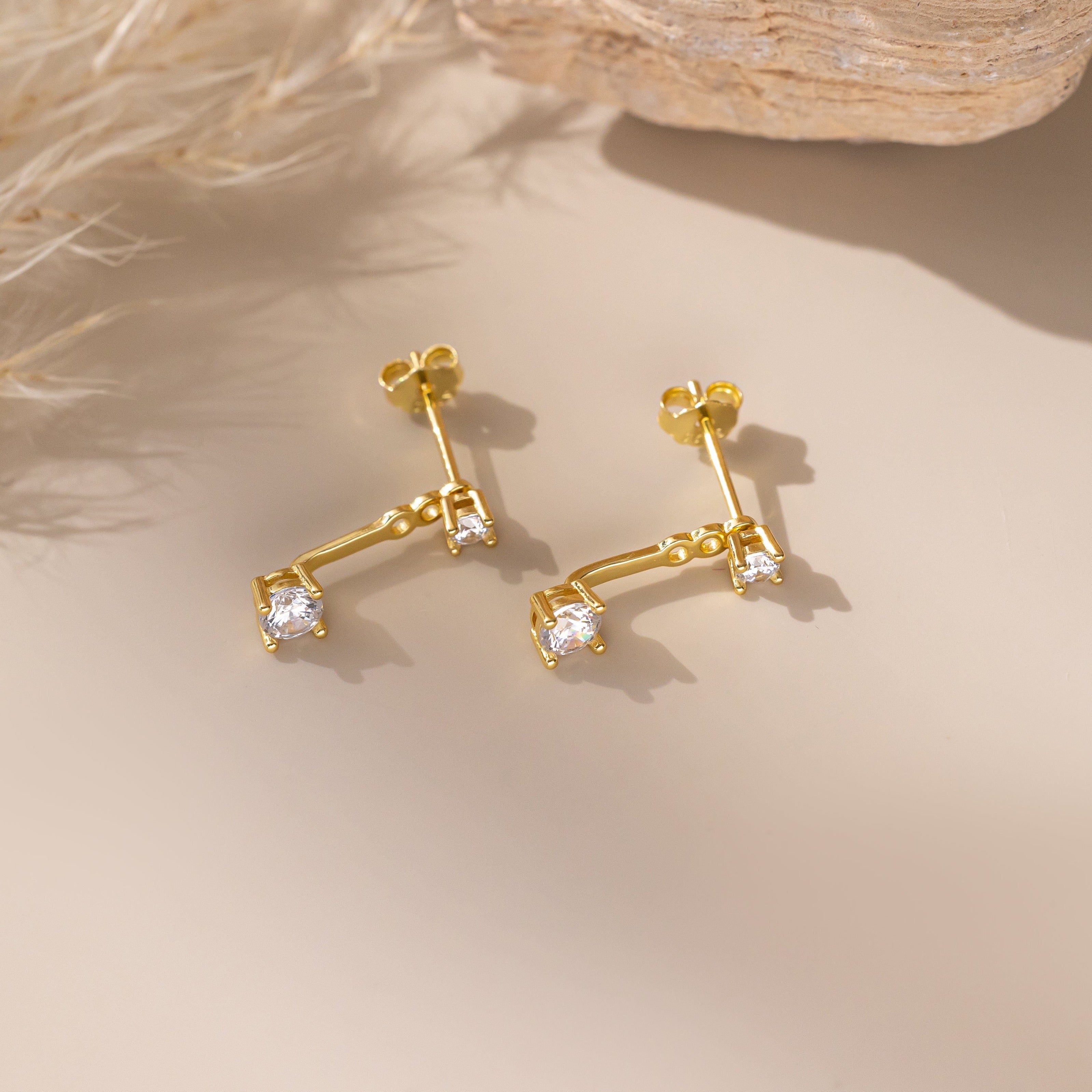 STMG Minimalist Diamond Stud Earrings in gold