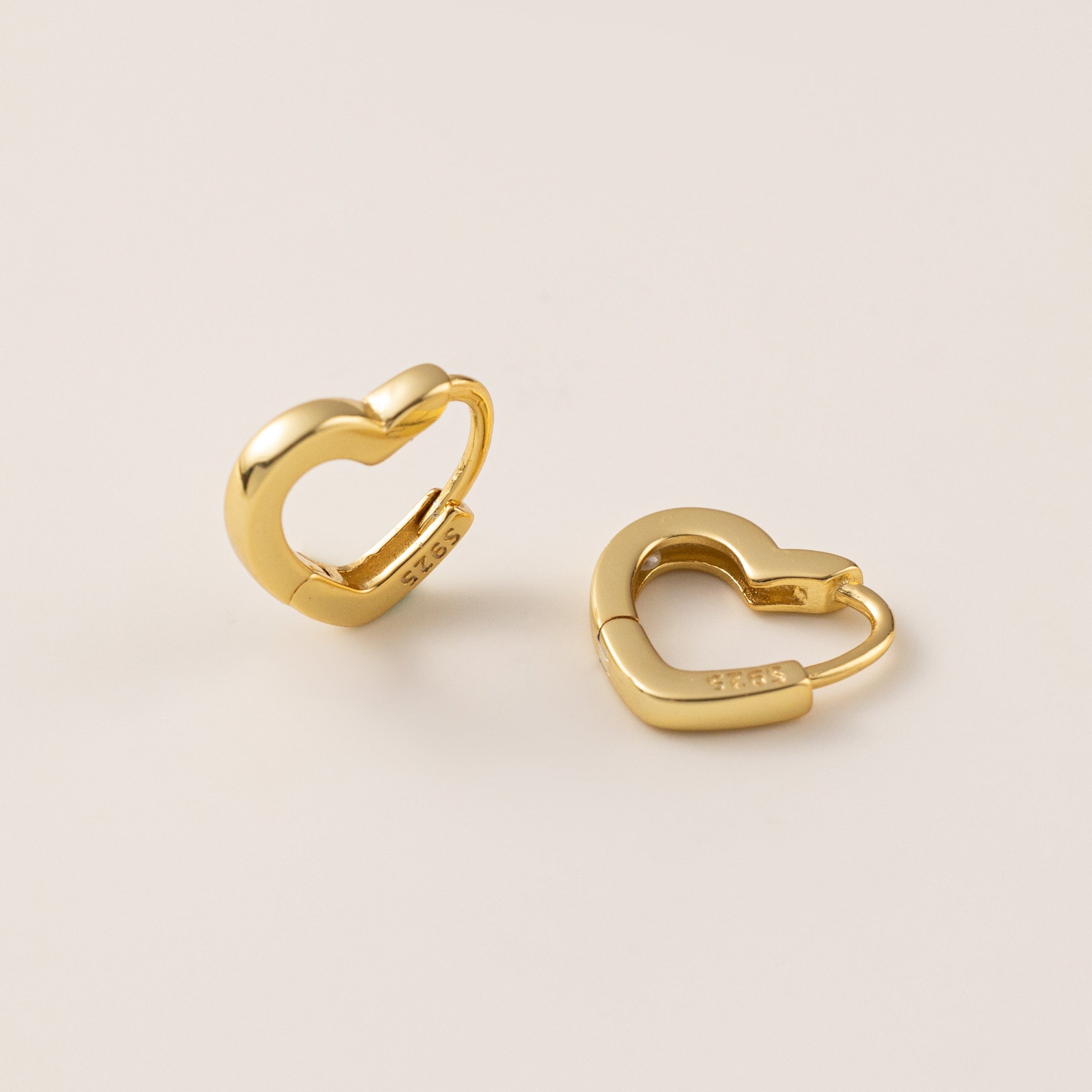 STMG Sweet Heart Hoops in gold