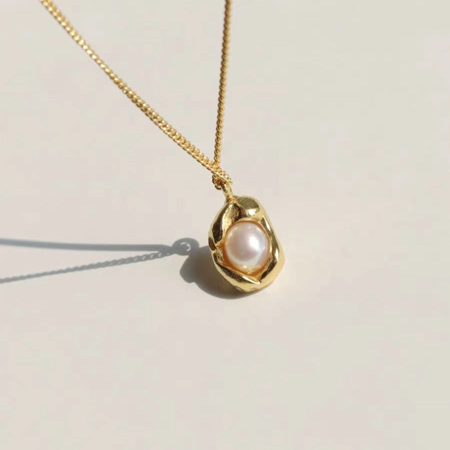 STMG Natural Pearl Necklace in gold