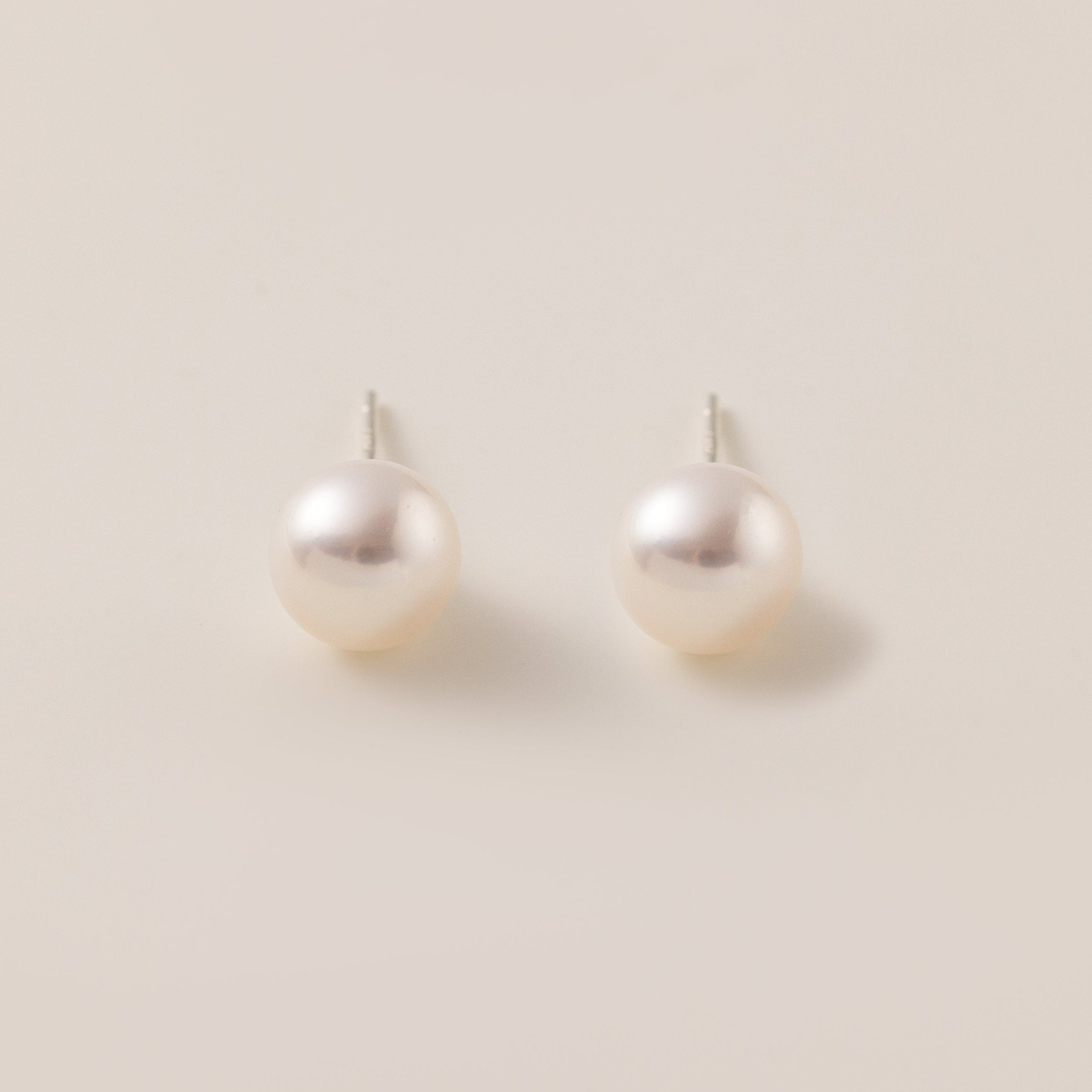 STMG Pearl Stud Earrings product picture