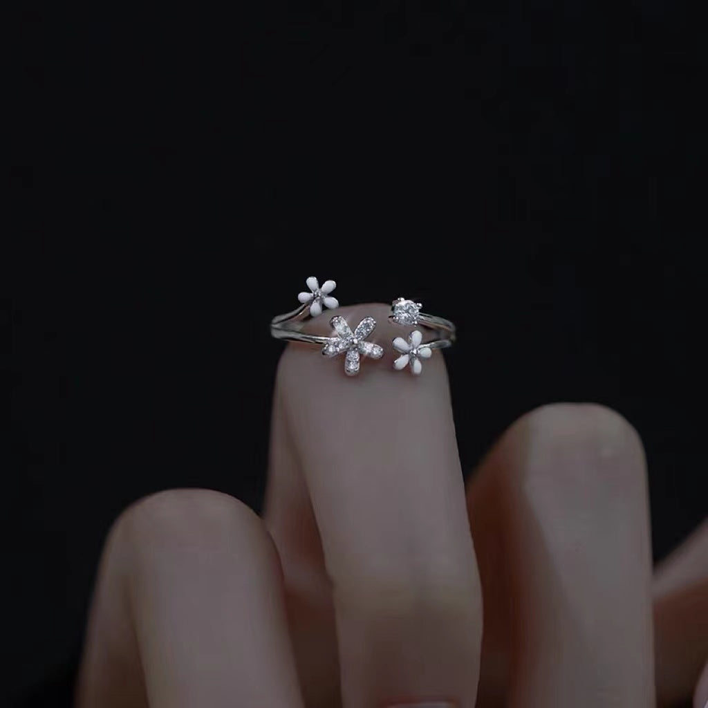 STMG Sparkly Flower Adjustable Ring